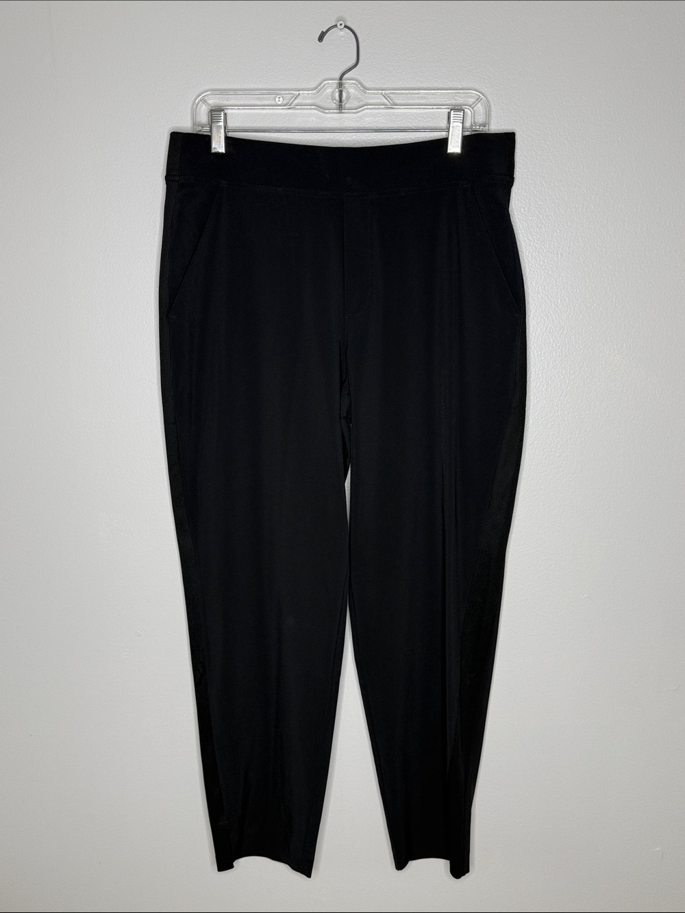 Athleta Black Athletic Pull-On Pants Multiple Sizes